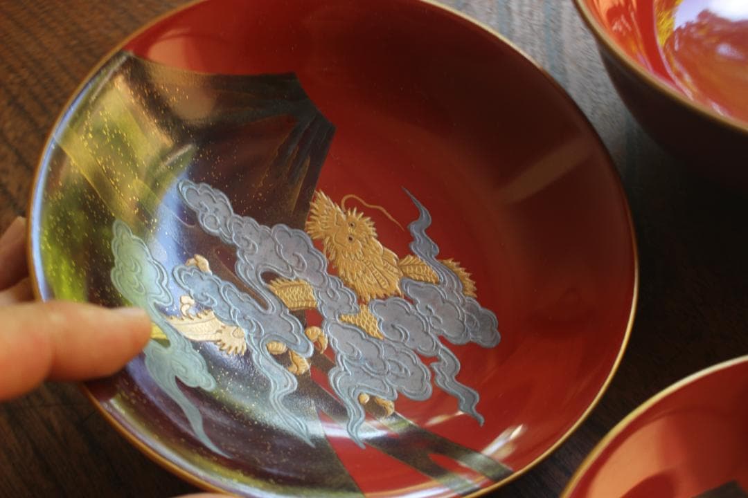 デッドストック！上質金縁朱漆に極上宝珠龍蒔絵の映えるお椀2点（検輪島塗京塗懐石椀