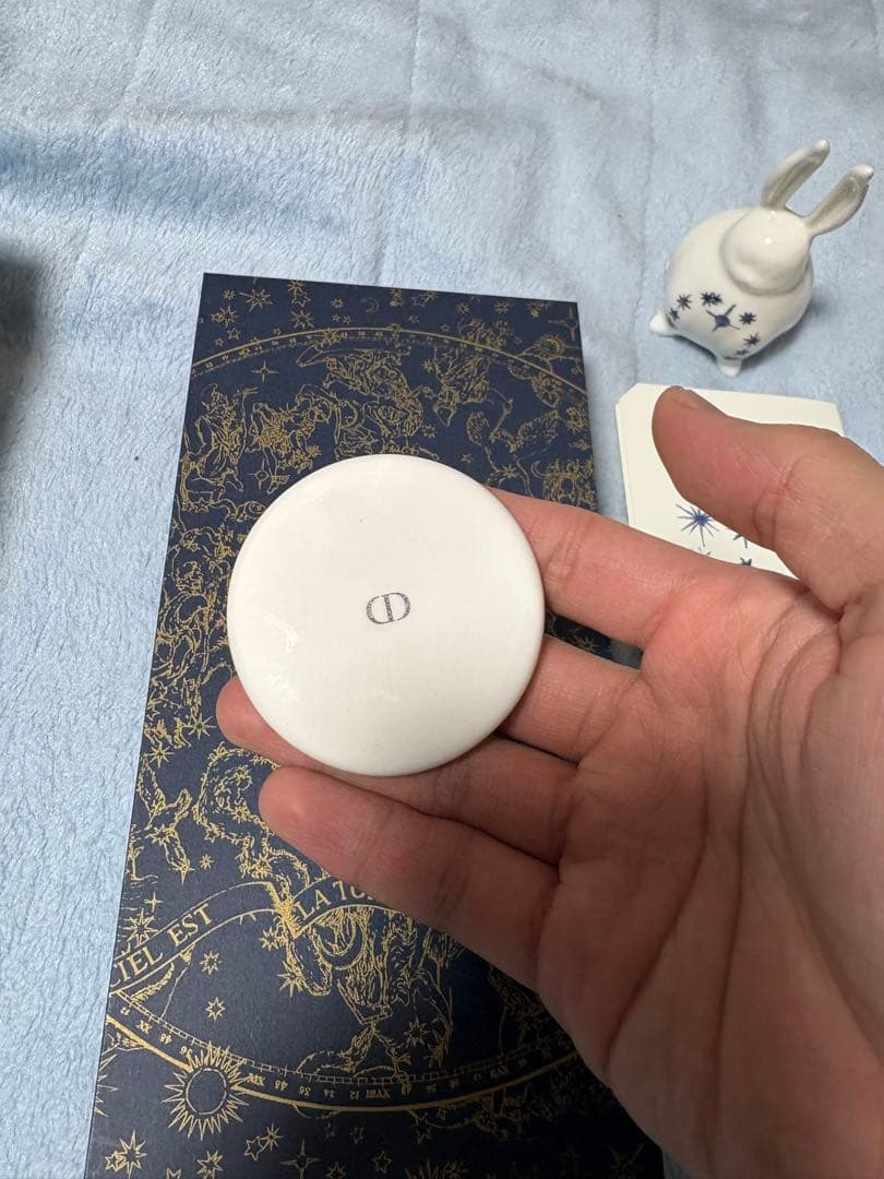 Dior 星柄ウサギの置物 陶器 お香