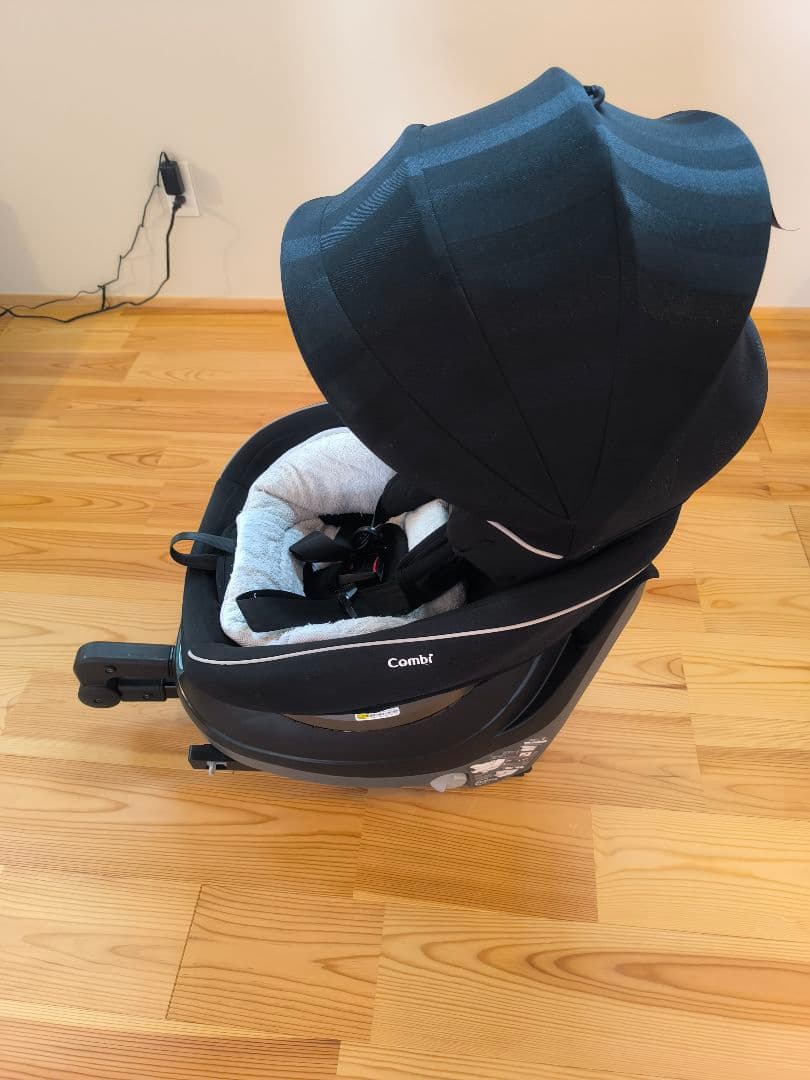 コンビ ホワイトレーベル クルムーヴスマート ISOFIX エッグショック 美品