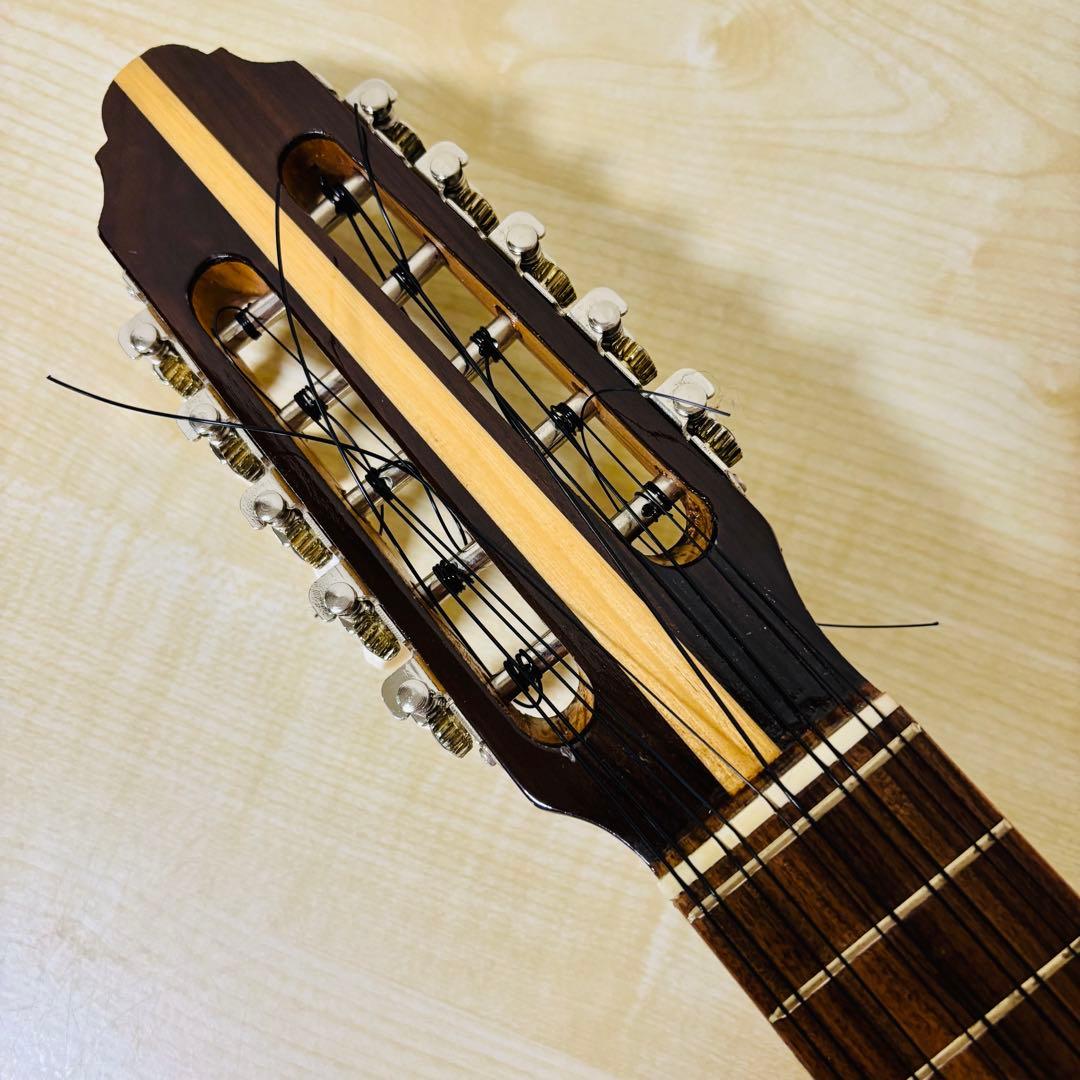 【希少品】　チャランゴ 民族楽器　ケース付属 送料込み