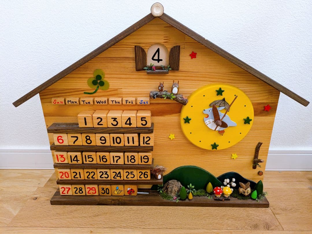 【希少品】ジブリ となりのトトロ 万年カレンダー付き 置時計 掛け時計 木製