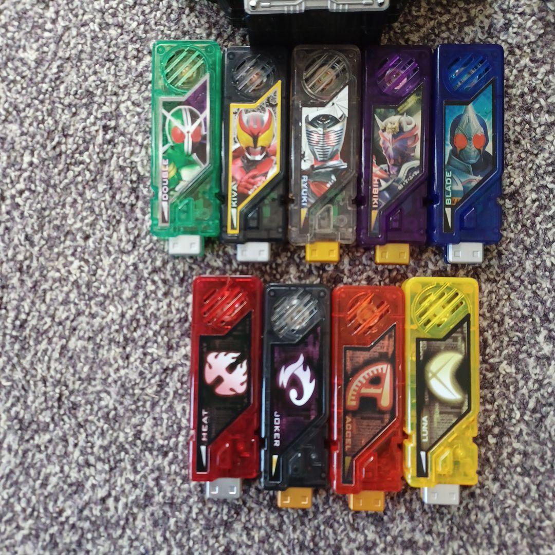 仮面ライダー ダブル ドライバー トリガー エクストリームメモリ 剣