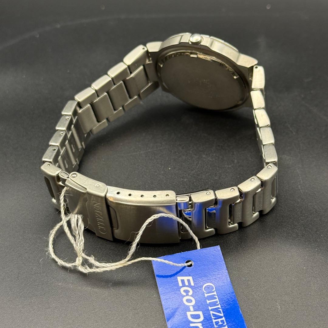 デッドストック CITIZEN Eco-Drive E100 メンズ 稼働品