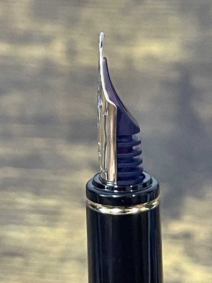 試筆のみ　1996年製　初期型　グランセ　ルビーレッド　マーブル　万年筆 細字