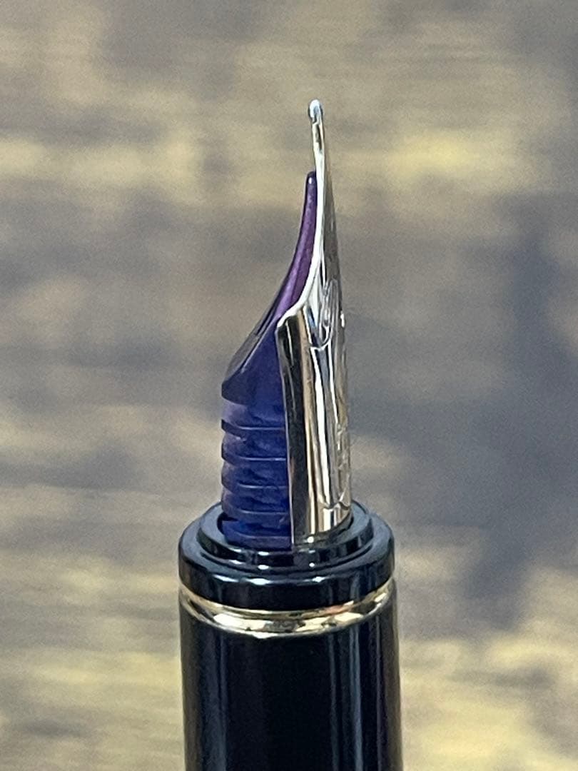 試筆のみ　1996年製　初期型　グランセ　ルビーレッド　マーブル　万年筆 細字