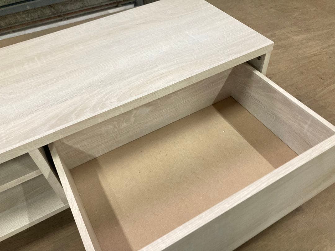 テレビボード 180オークホワイト