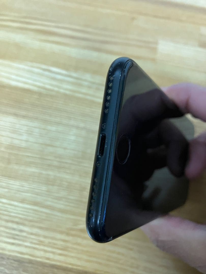 スマートフォン本体 iPhone SE