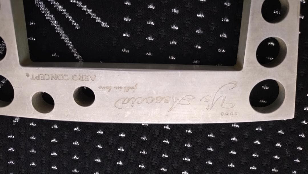 AERO CONCEPT 削り出しアルミ製のアッシュケース（希少3点セット）