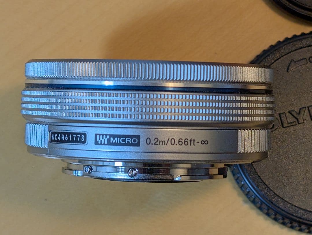 【美品】OLYMPUS M.ZUIKO 14-42mm F3.5-5.6レンズ