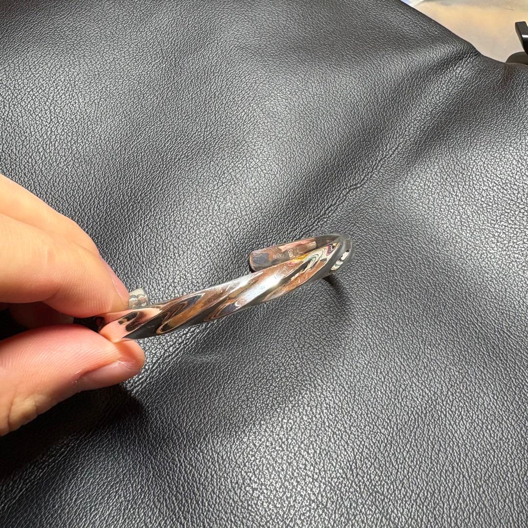 定価2万越え！925シルバー ライオンハート　ツイストデザイン バングル