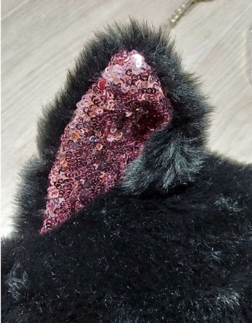 ディズニー　ネコ　チェーンバッグ