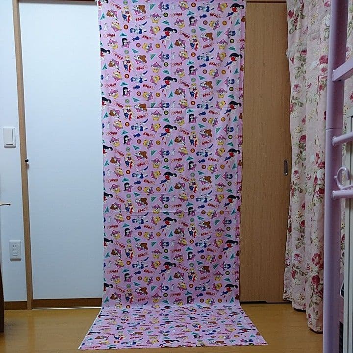 セーラームーン 生地 約260cm×約90cm 布 はぎれ ピンク 当時物