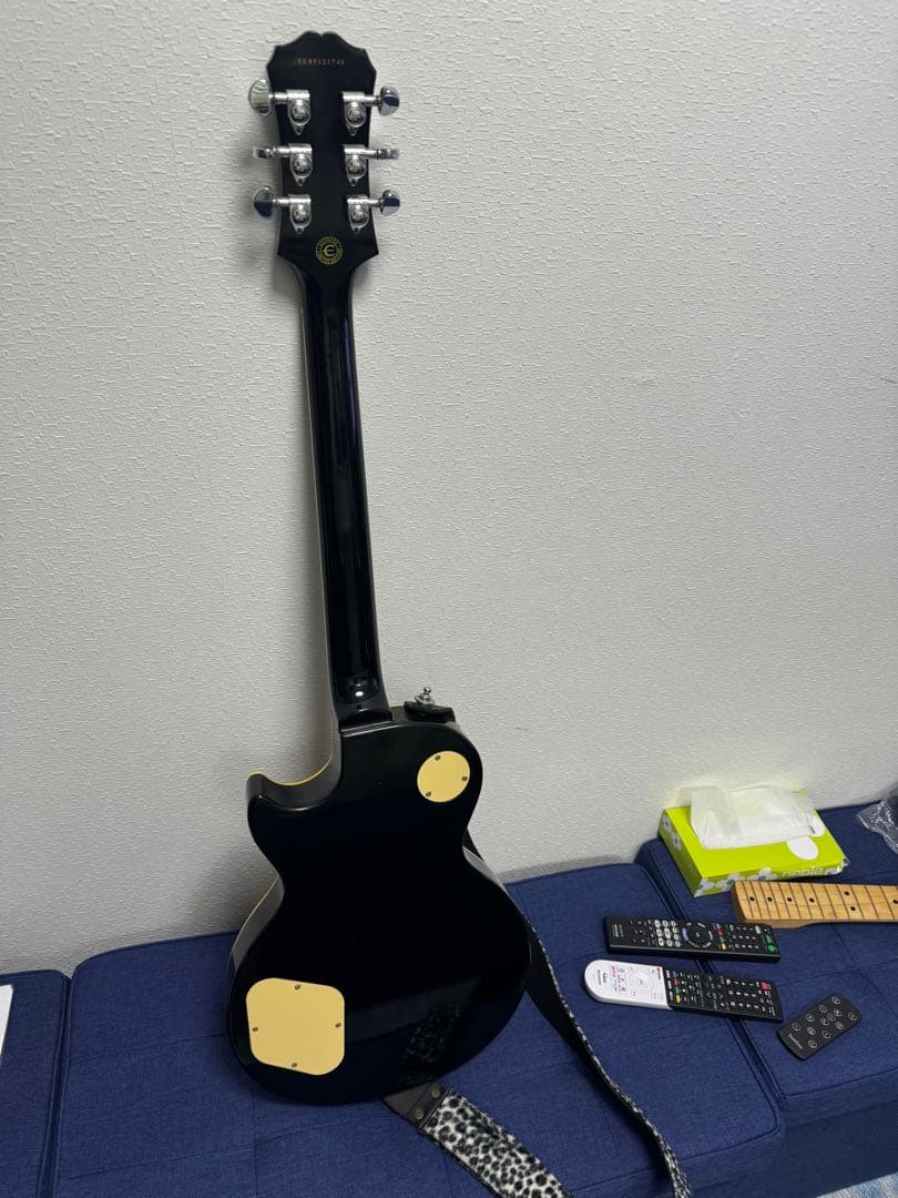 Tak.M 好き　　Epiphone レスポールスタイル エレキギター ゴールド
