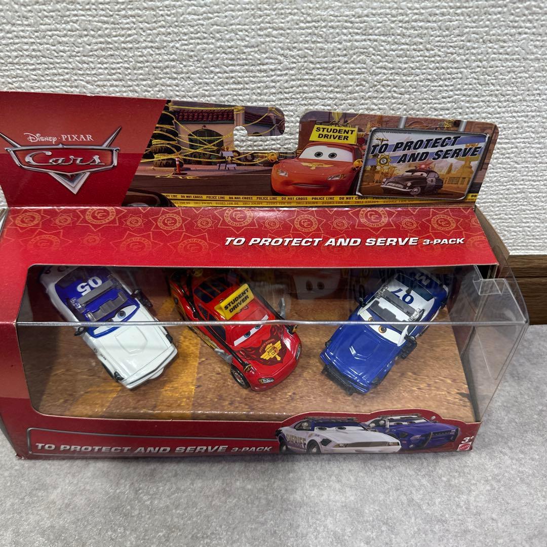 未開封 CARS MATTEL TO PROTECT AND SERVE