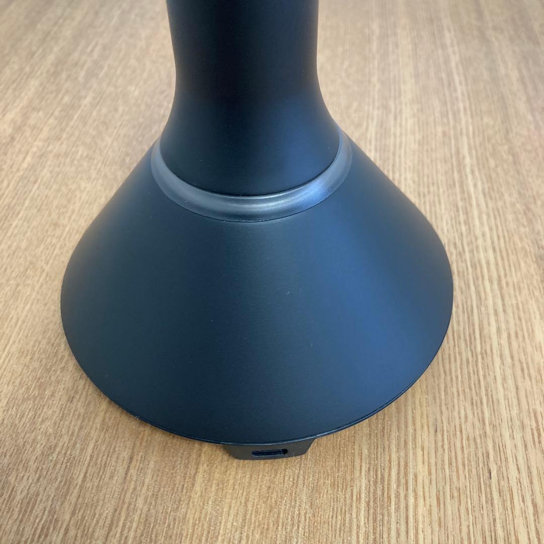 simplehuman センサー ミラー 5倍拡大　ミラーフチ部分に黒い線有り