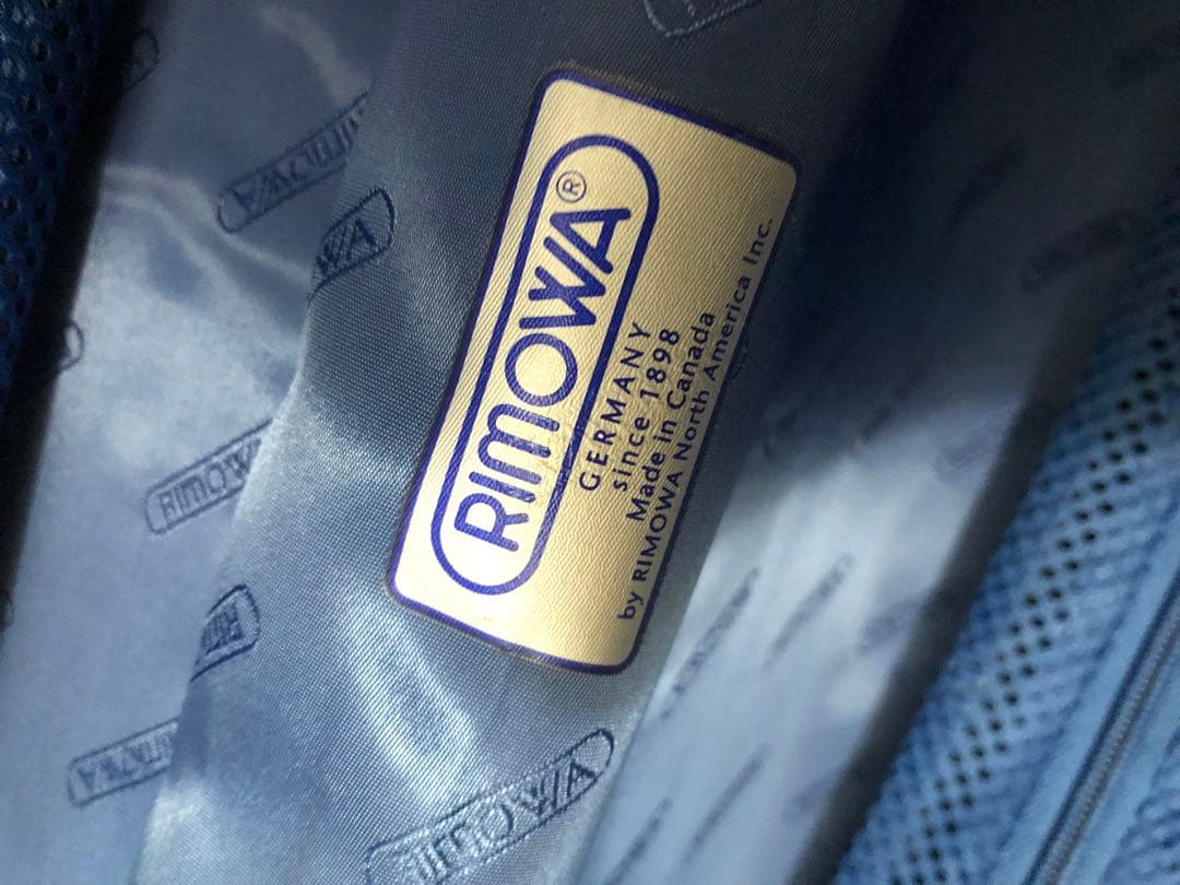 RIMOWA リモワ　4輪　スーツケース　93277 シルバー