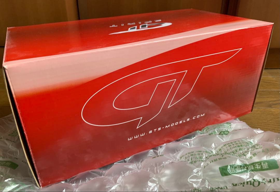 1/18 Bentley Continental GT3-R ホワイト