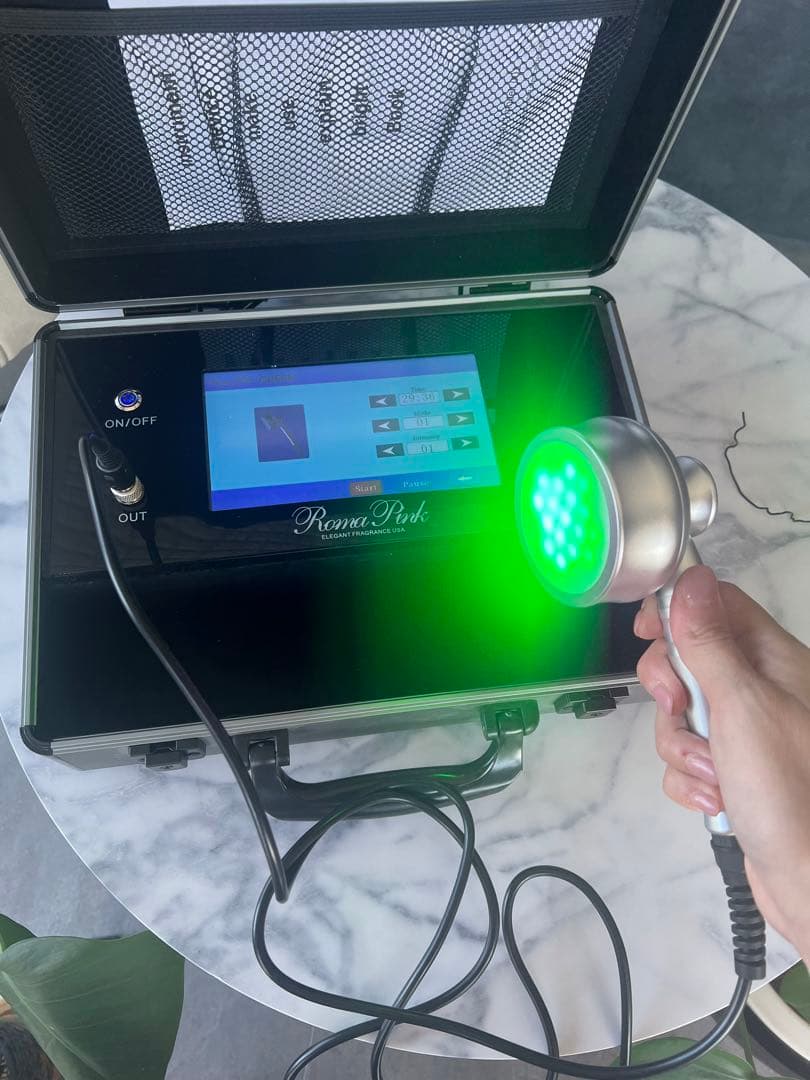 RomaPink ローマピンク　施術用LEDマシン