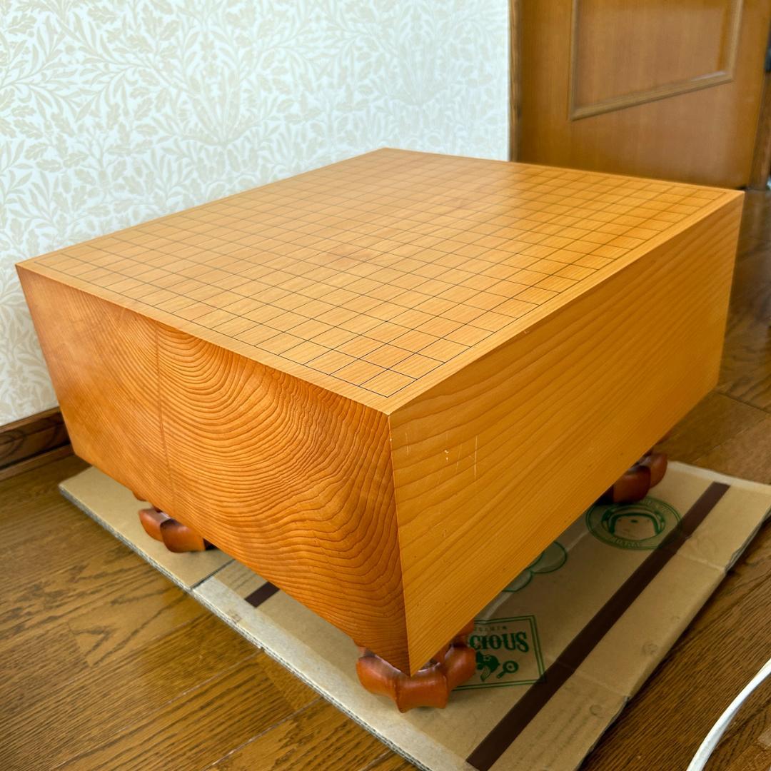 本榧碁盤 碁石＜本蛤白／本那智黒＞ 碁笥＜本桑＞