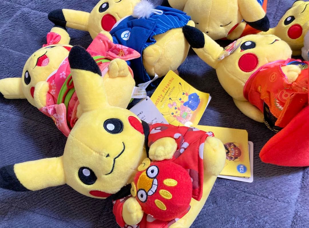 ポケモンセンター限定 マンスリー ピカチュウ ぬいぐるみ セット 和服