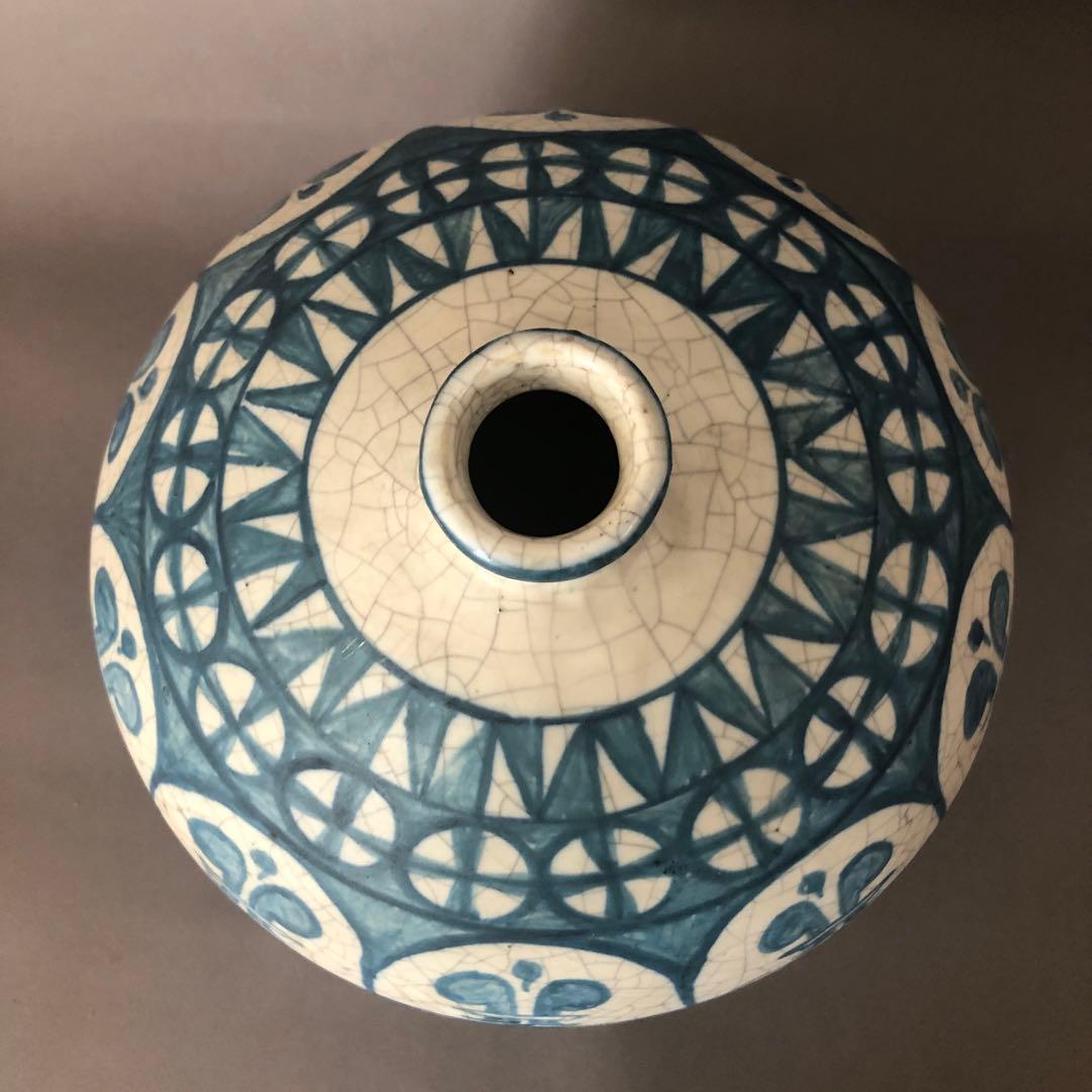 スペイン陶器　バレンシア・ベンリョック　手書きの壺