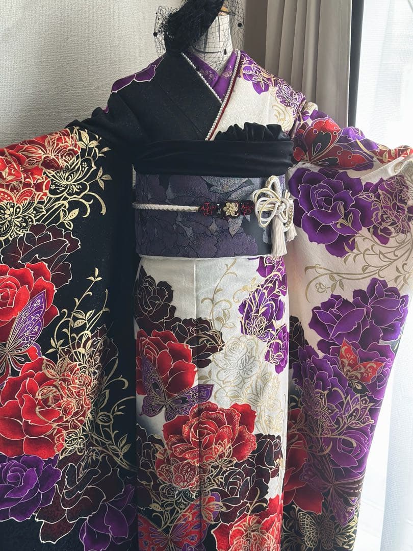 華やかな花柄振袖セット