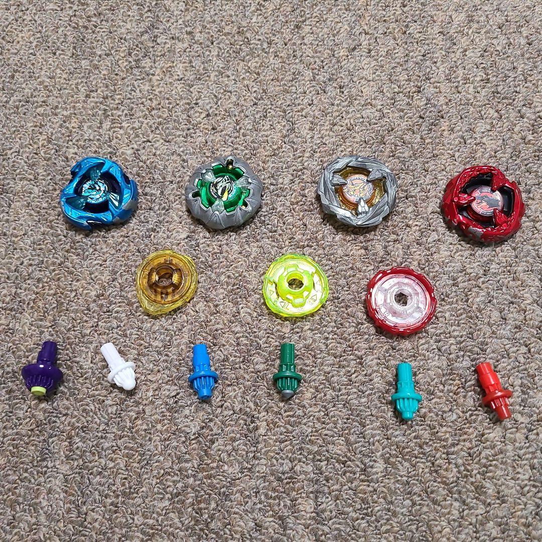 8*番様 【ベイブレードBAYBRADE X 】ブレード・ビット各１７個・ラチェ