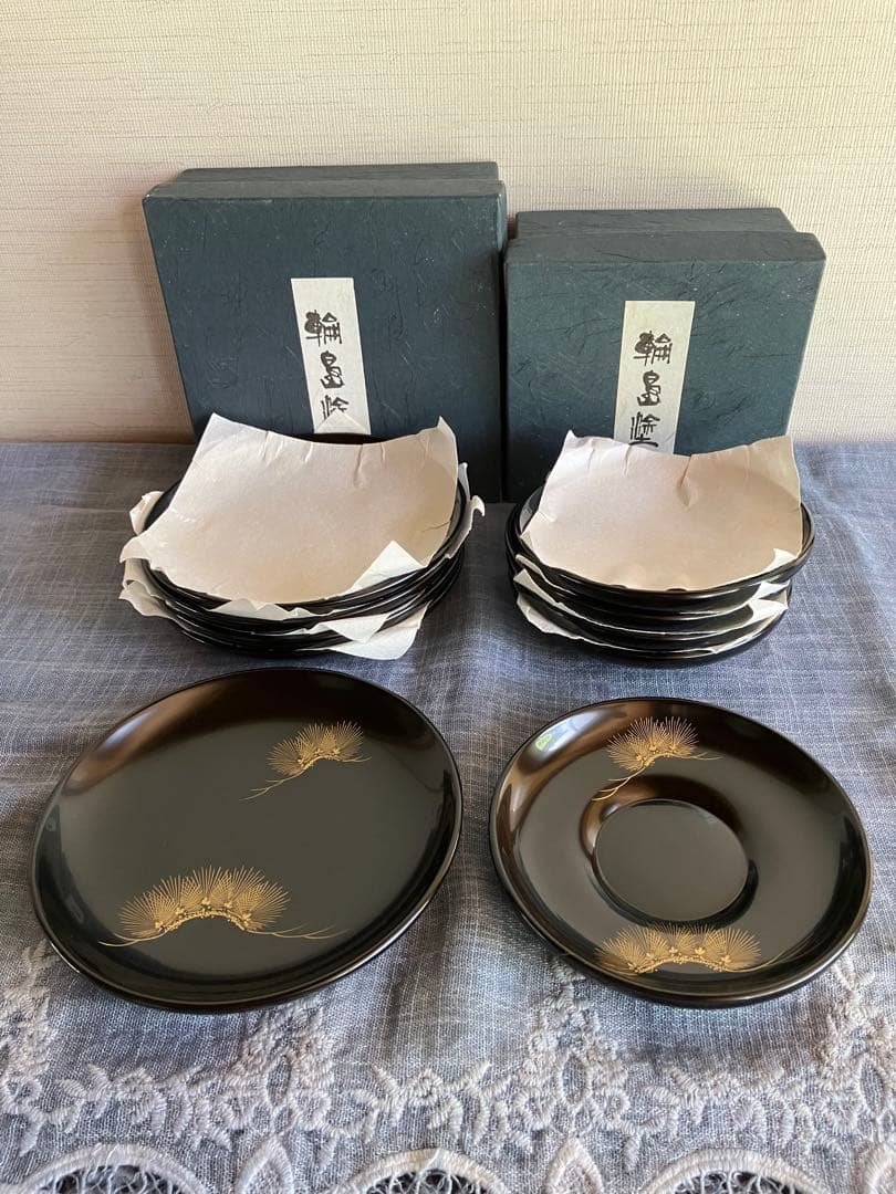 ＊専用＊　　輪島塗　沈金　松　菓子皿 ５枚 ・ 茶托 ５枚　布着請合　極上本堅地