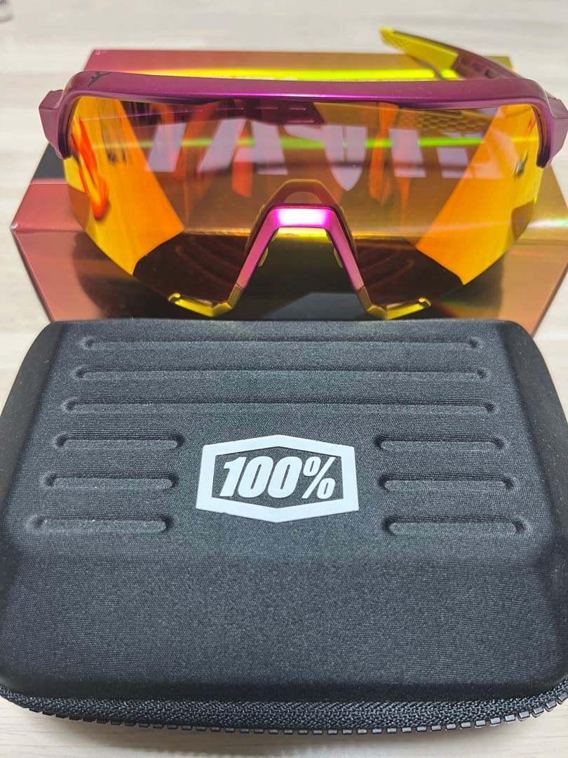 100% ワンハンドレッド　タティスJr.サングラスイエロー/ピンク S3