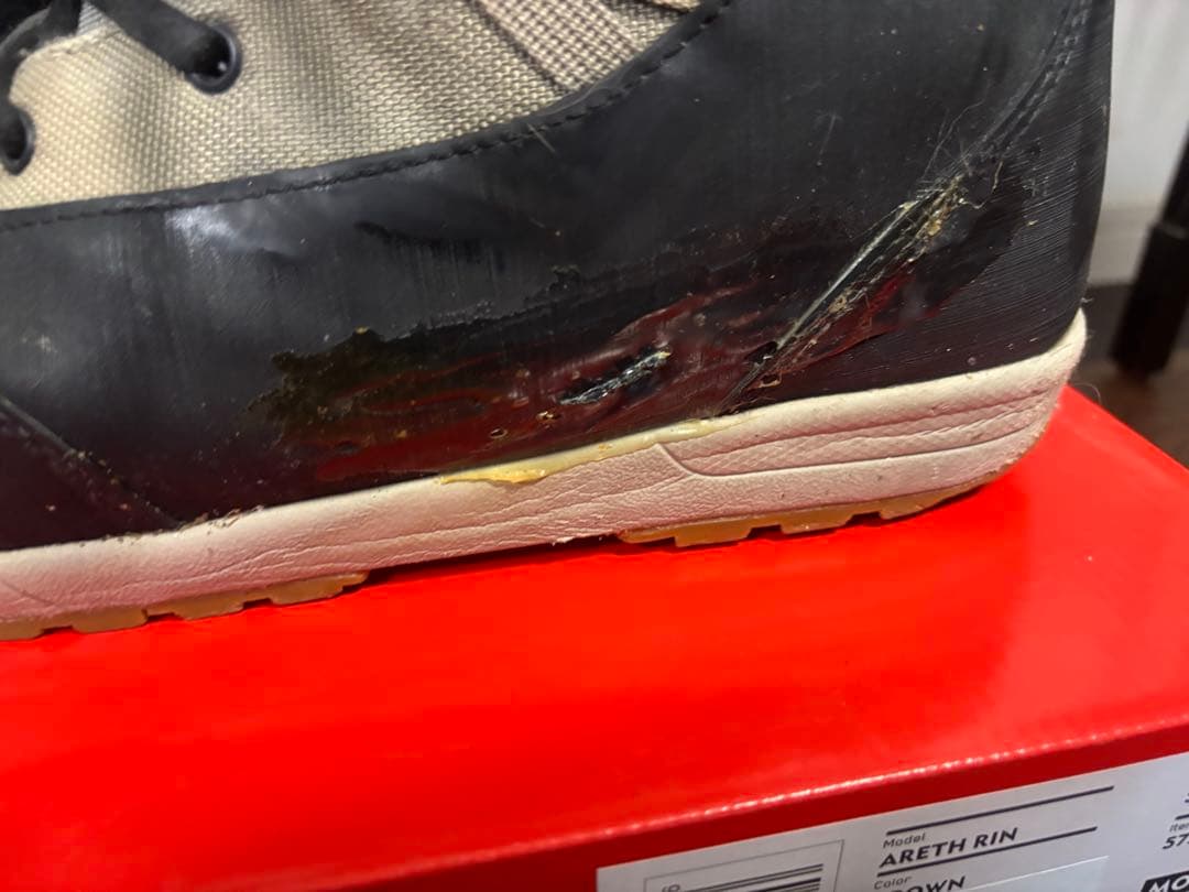 Deluxe ARETH RIN アースリン　スノーボードブーツ