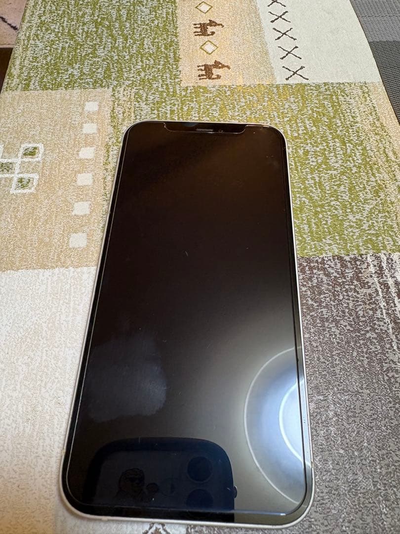 Apple iPhone 12 ホワイト 本体