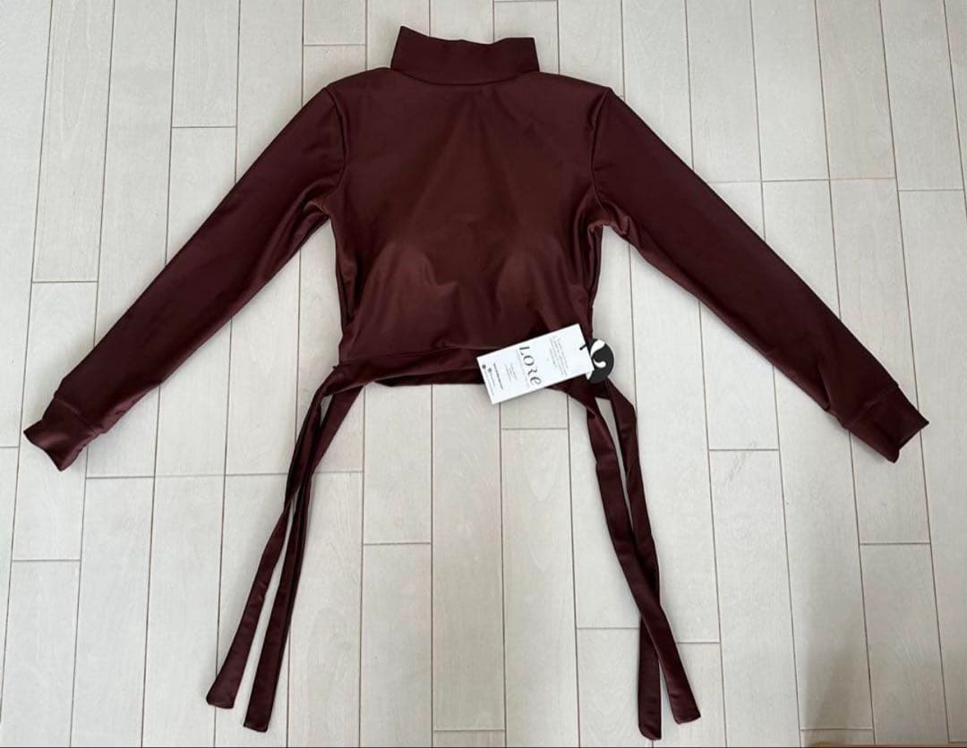 新品未使用　Lore of the sea ラッシュガード　水着