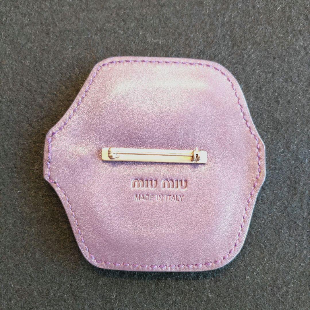 MIUMIU◇8cm レザーブローチ　ミュウミュウ　２つセット　大きめ