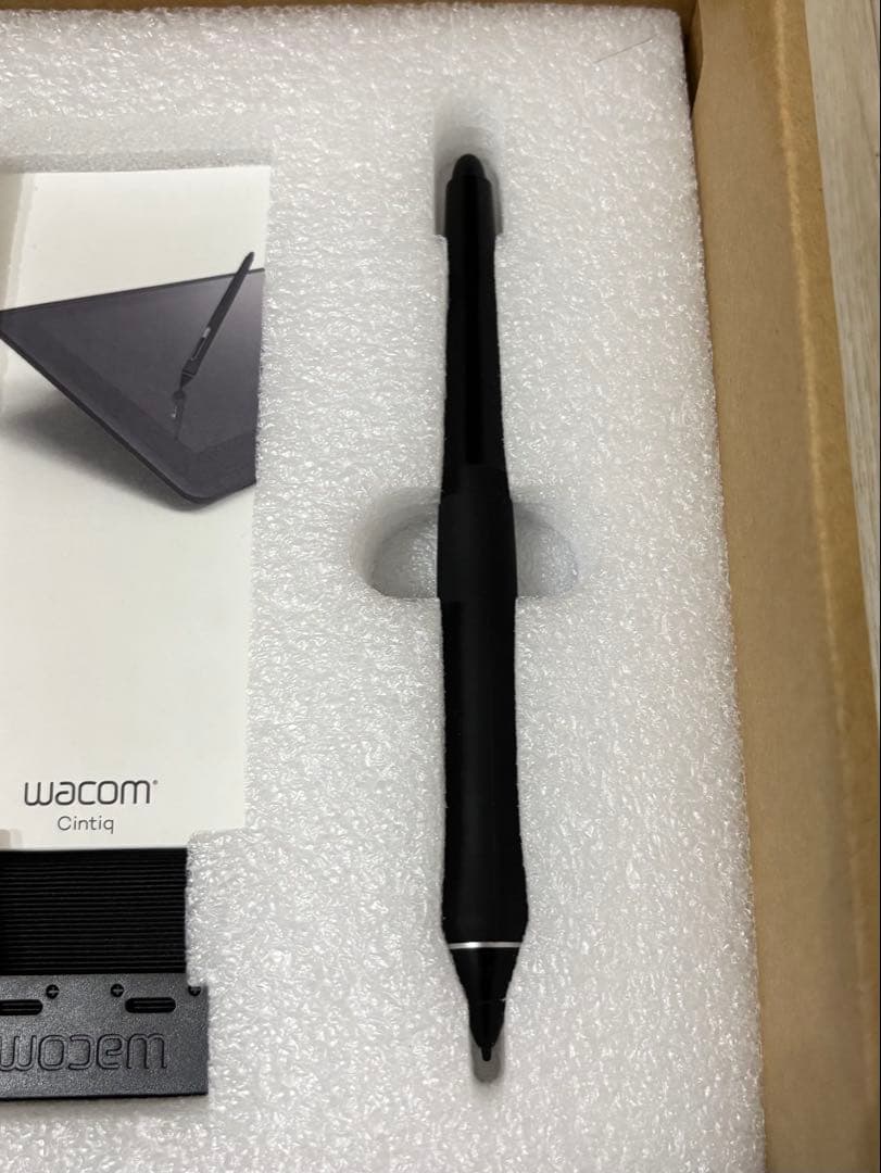 Wacom Cintiq 22 FHD（DTK2260K1D）