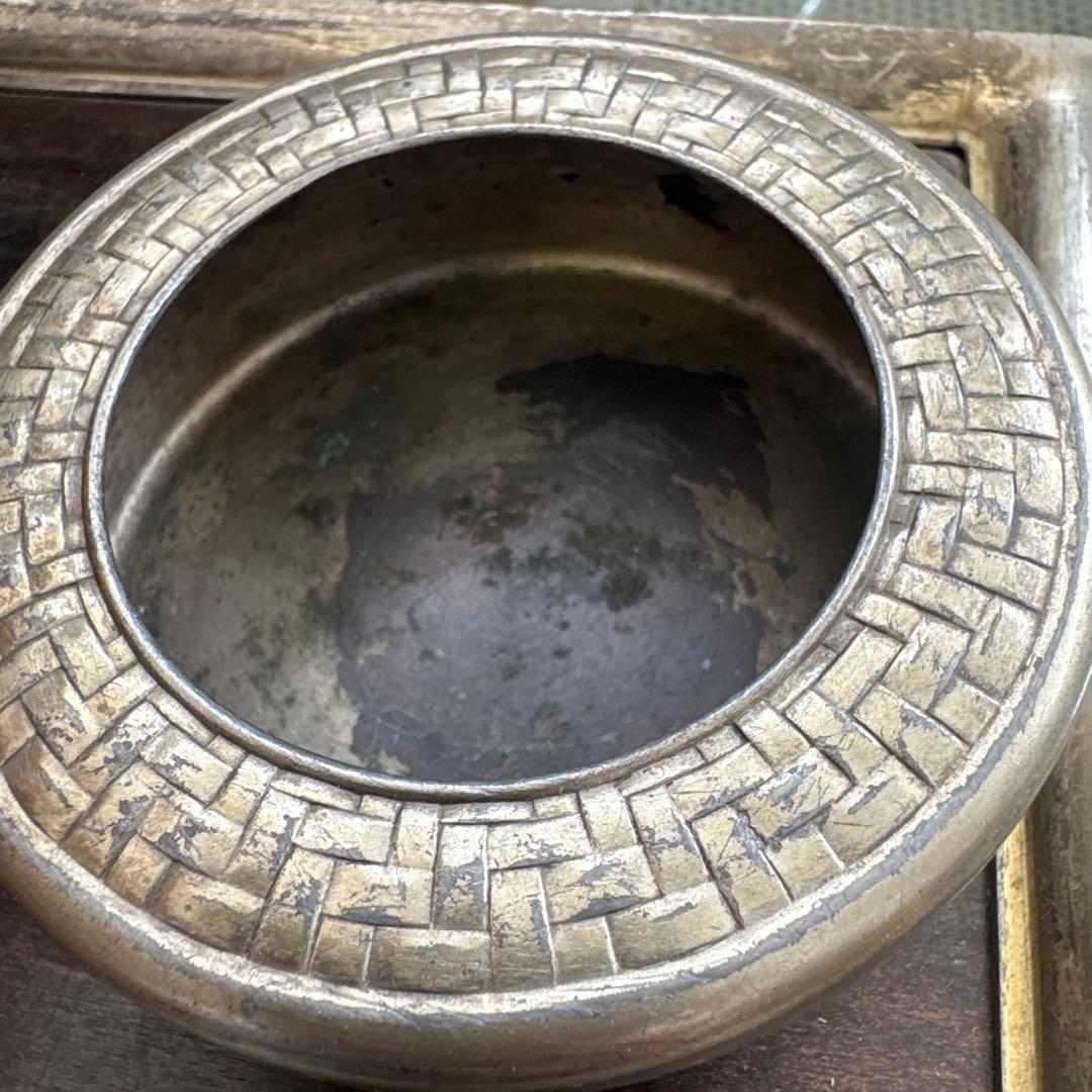 金属製編み目模様　タバコ盆