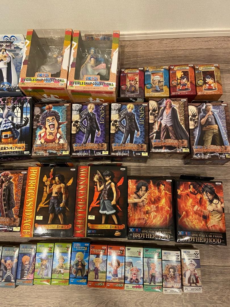 激安！ワンピース フィギュアセット 【46体一式販売】