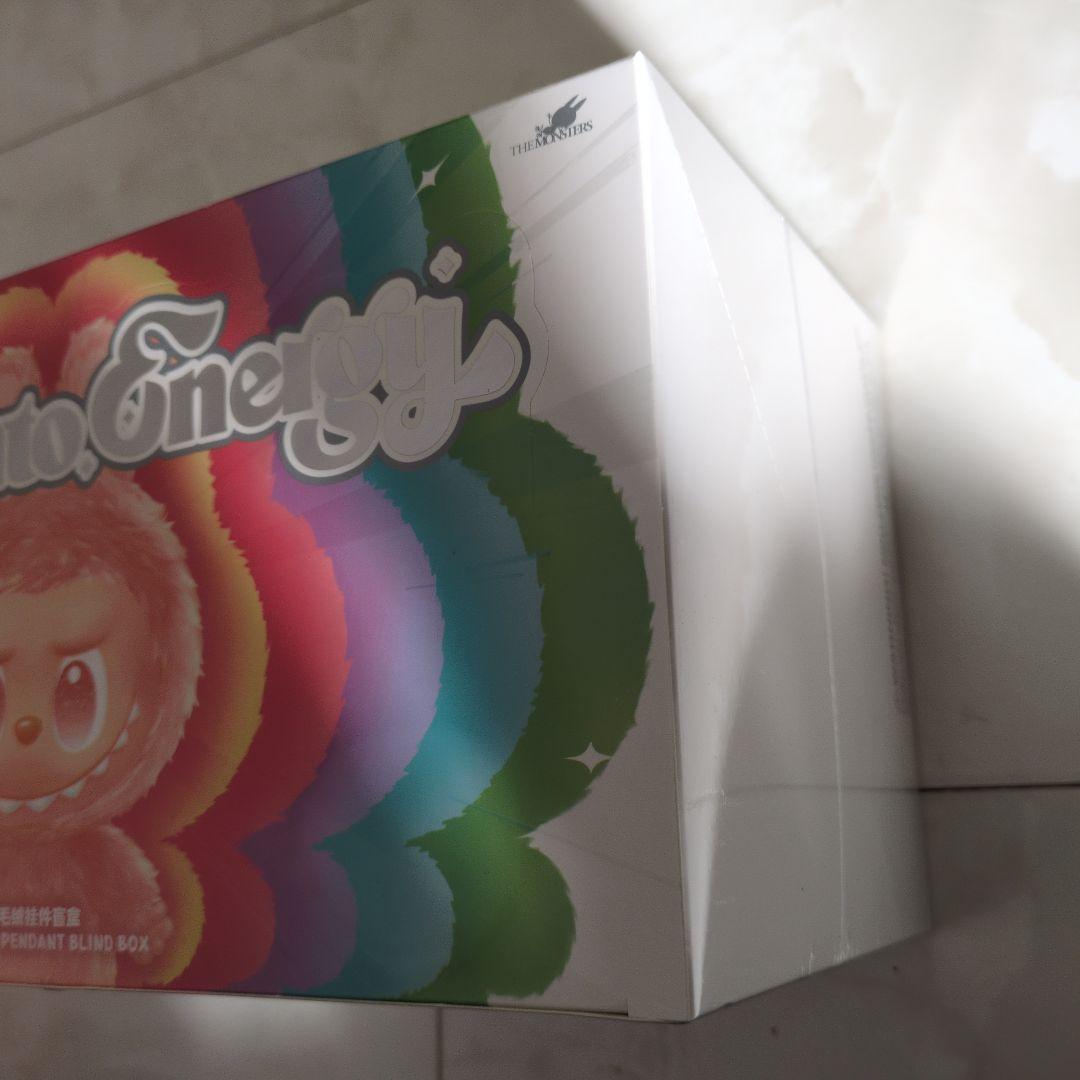 POP MART Big into Energy ぬいぐるみ