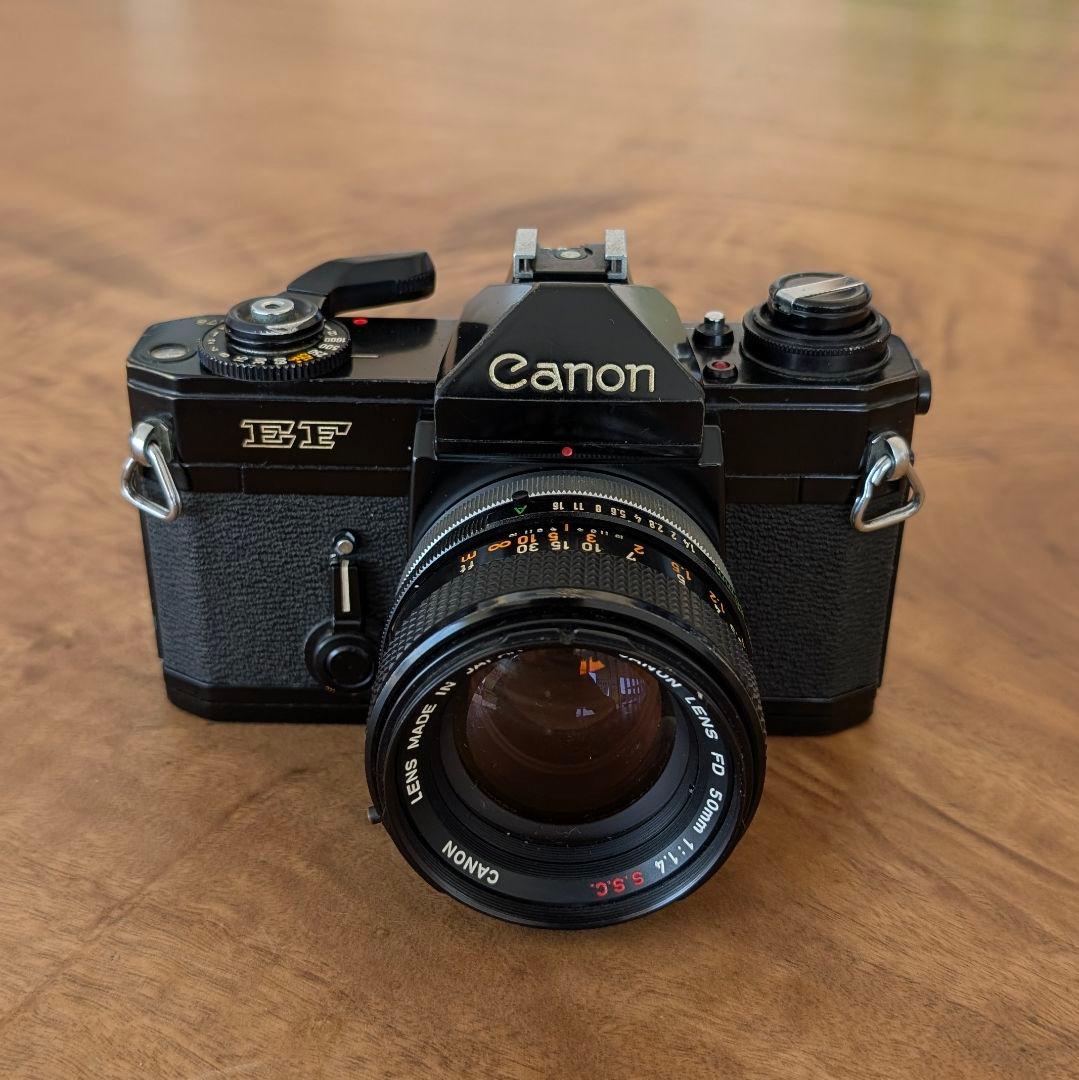 Canon EF 一眼レフカメラ 50mmレンズ付き
