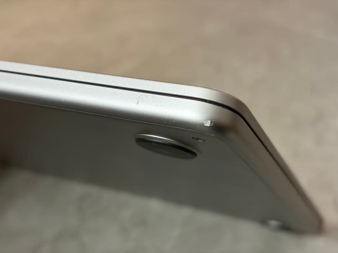 Apple MacBook Air 15インチ M3 8GB 256GB