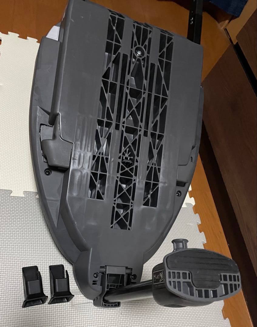 【れ】combi THESシリーズチャイルドシートネイビー回転式説明書付き