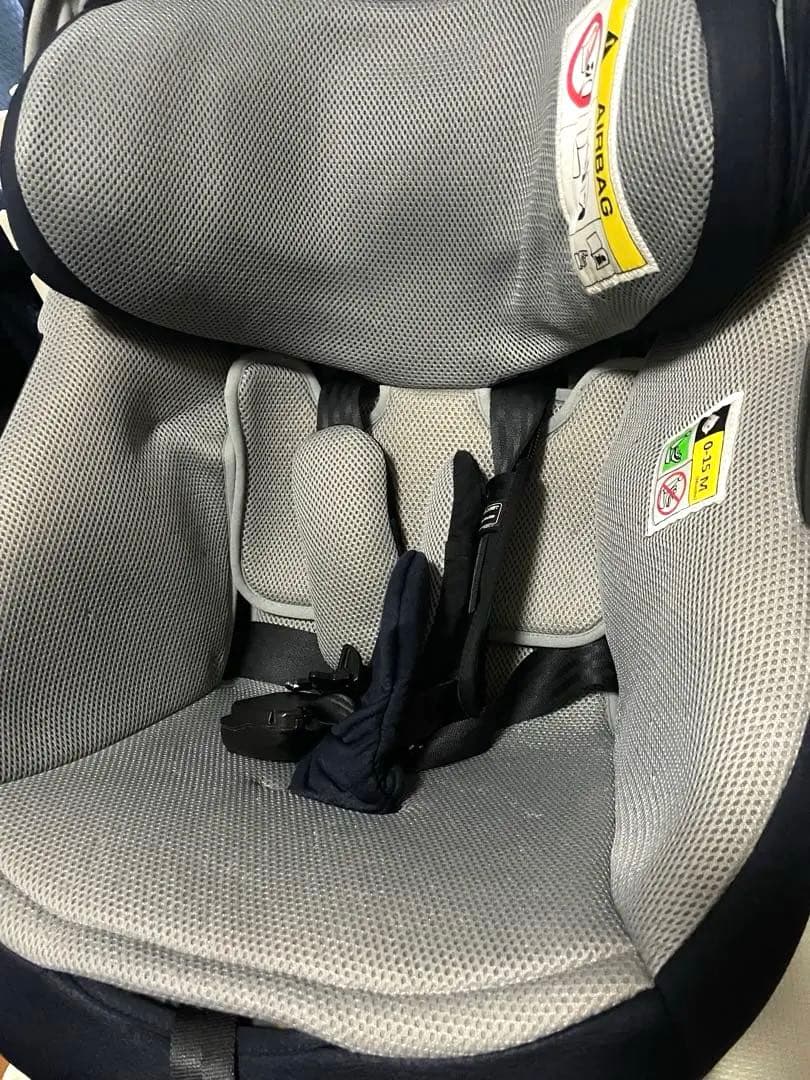 【れ】combi THESシリーズチャイルドシートネイビー回転式説明書付き