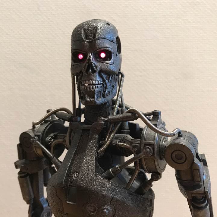 ホットトイズ 1/6 エンドスケルトン T-700(ターミネーター)