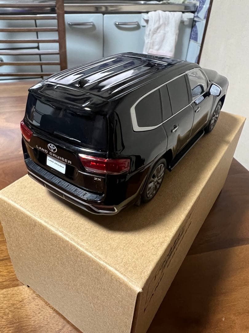 【非売品】トヨタ ランドクルーザー ブラック ミニカー