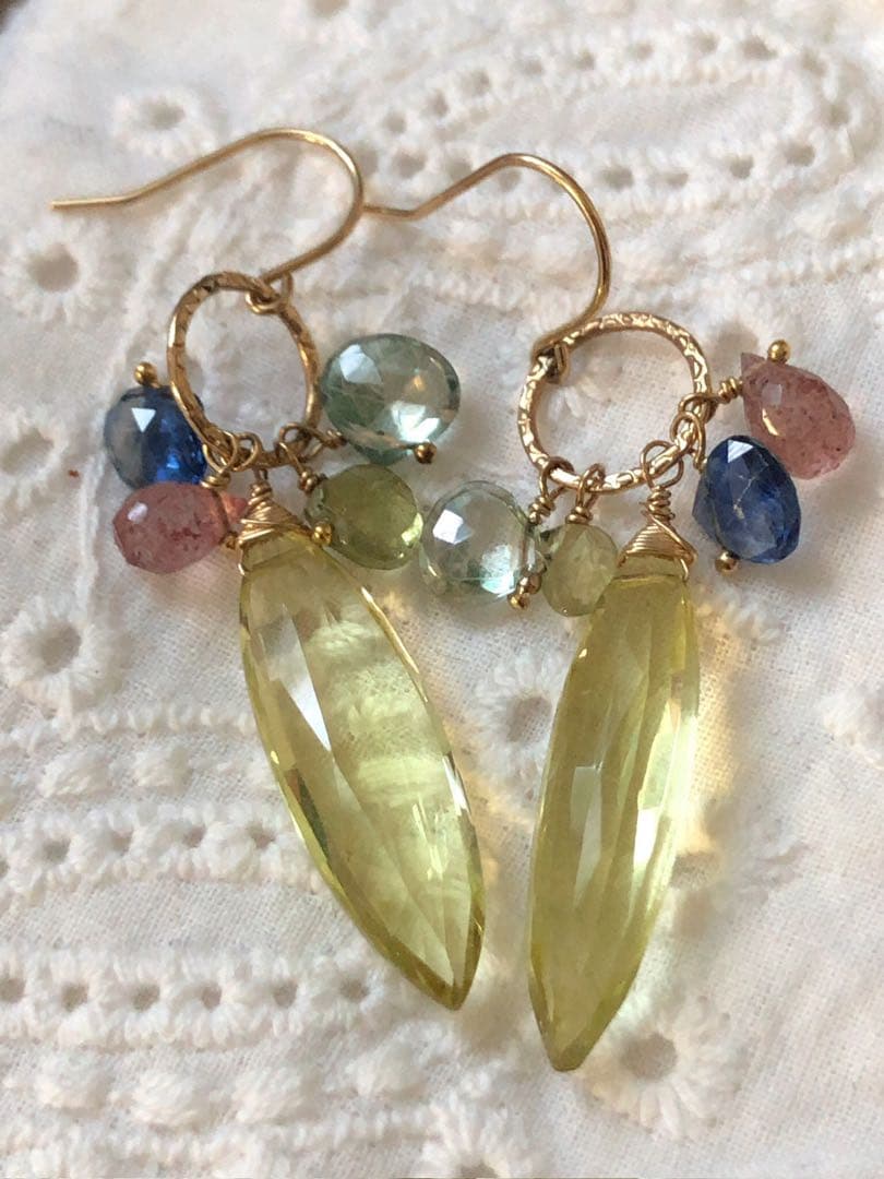 貴重agete Eva Hanusova 限定ピアス K10 大粒レモンクオーツ