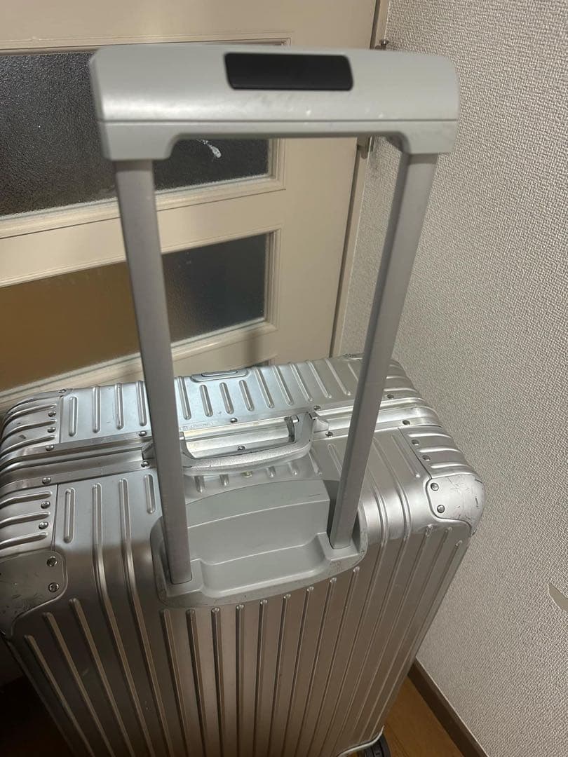 RIMOWAリモワ トパーズ 電子タグ 82L 4輪 (24時間セール！)