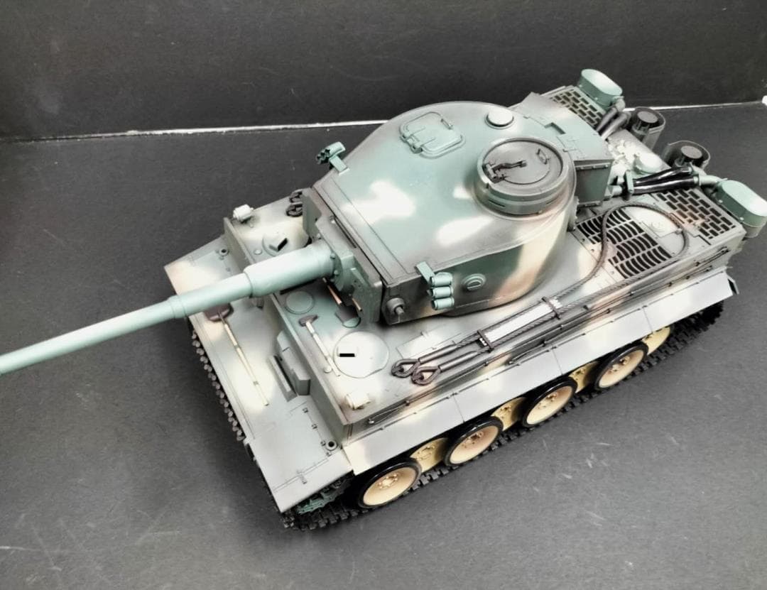 1/16戦車ラジコンタイガーI型迷彩　メタルギア　基板7.0