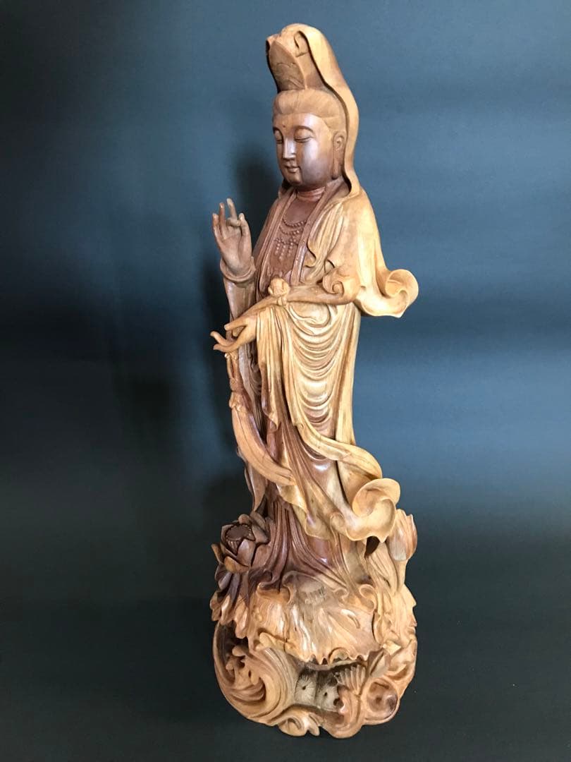 檀香観音(白檀)