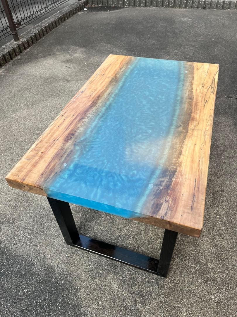 【ハンドメイド】レジンのコーヒーテーブル