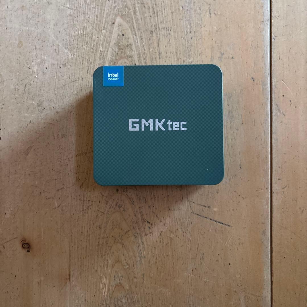 GMKtec ミニPC グリーン 電源ケーブル付きジャンク