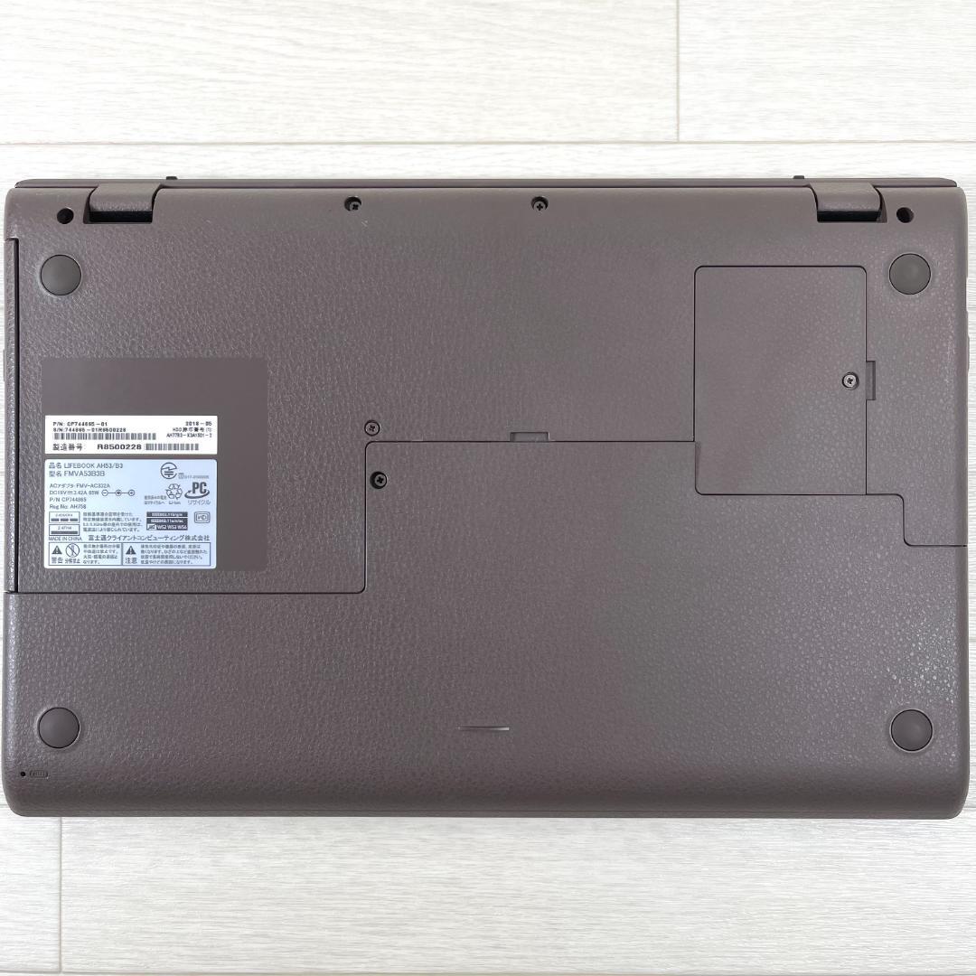 富士通 第8世代 i7 新品SSD512＋HDD メモリ16G ノートパソコン